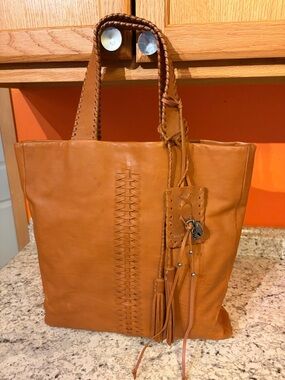 Leather Tote Handbag in Cognac Brown